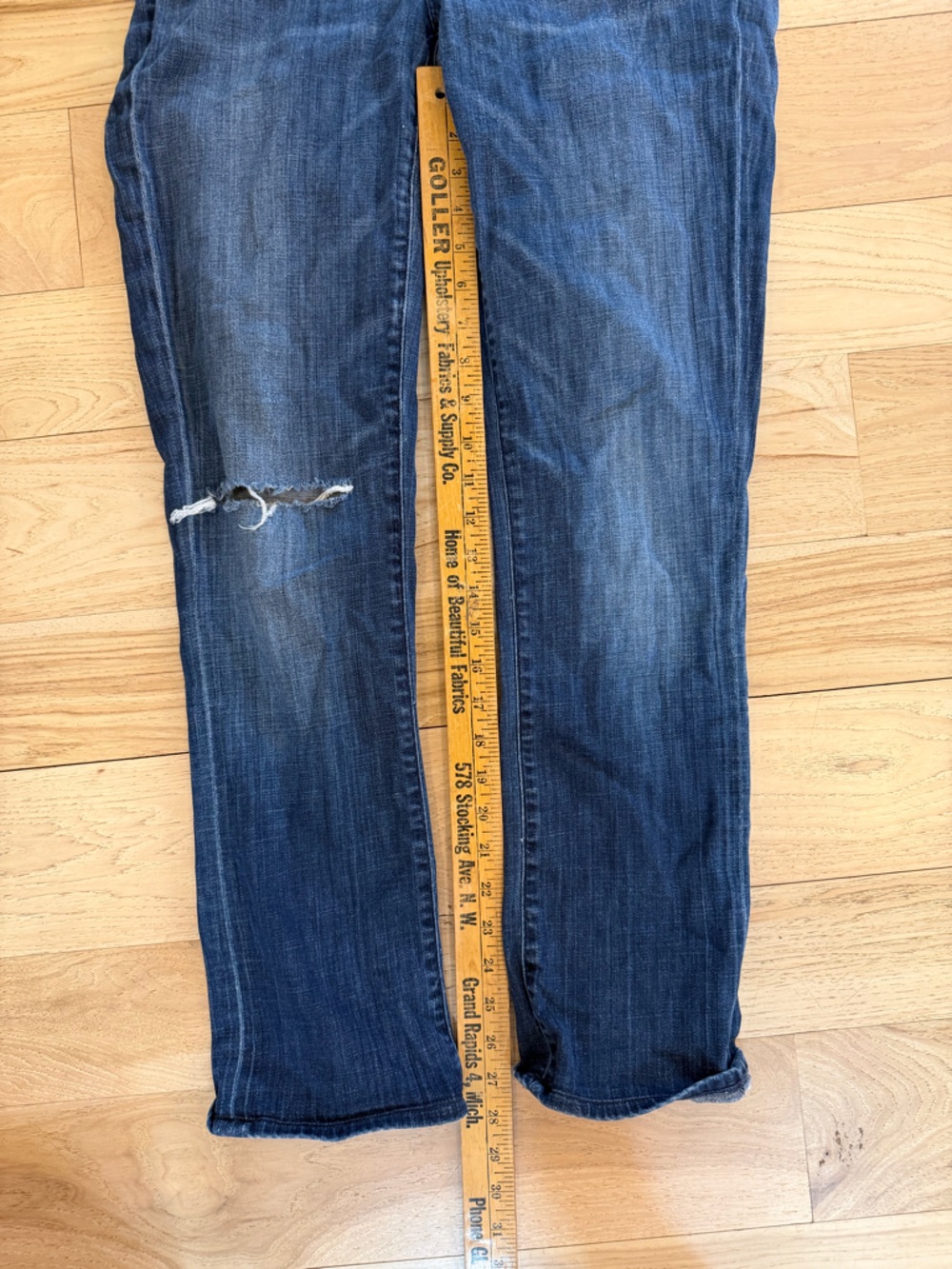 Y2K low rise citizens of humanity size 30 jeans - Picture 2 of 9